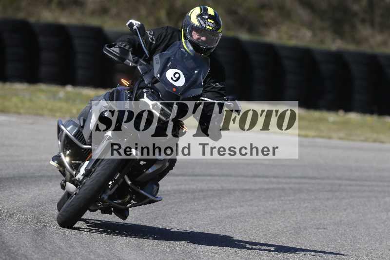 /01 02.04.2026 MAZ ADR/Gruppe rot/9